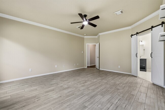 Building Photo - 22914 Breton Point Dr
