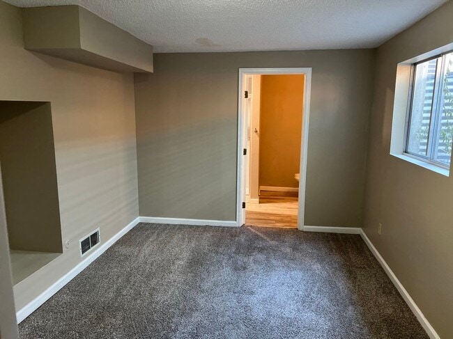 Building Photo - 14798 E Wagontrail Dr