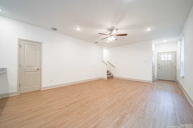 Building Photo - 10215 Tulipwood Run