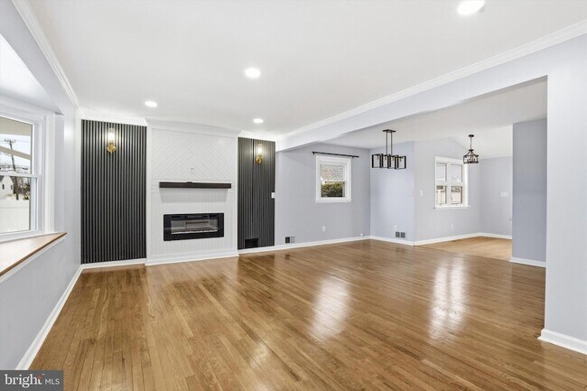 Building Photo - 2 Tekening Way