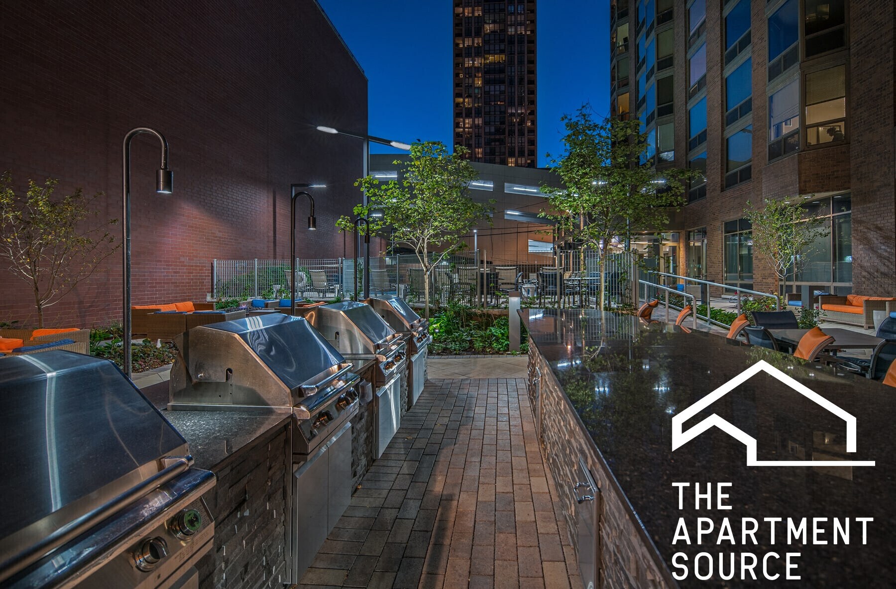 Building Photo - 1130 N Dearborn St