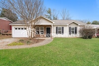 Building Photo - 518 Harper St