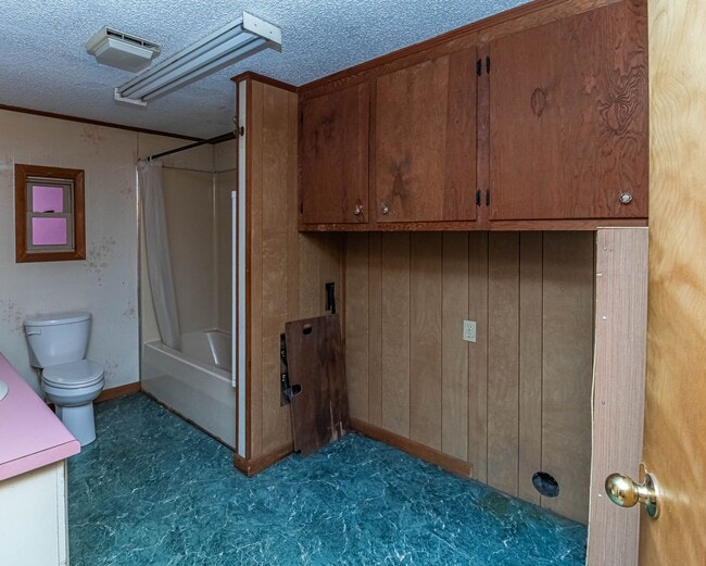 Building Photo - 2 Bedroom 2 Bath Doublewide in Dudley!