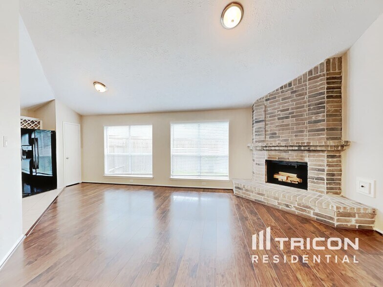 Building Photo - 18807 Danalyn Ct