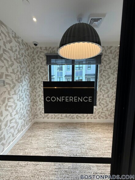 Building Photo - 199 Gardner St