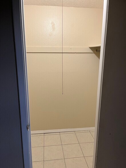 Building Photo - 11631 James Watt Dr