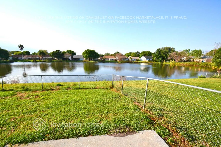 Building Photo - 7813 Chaperon Ct