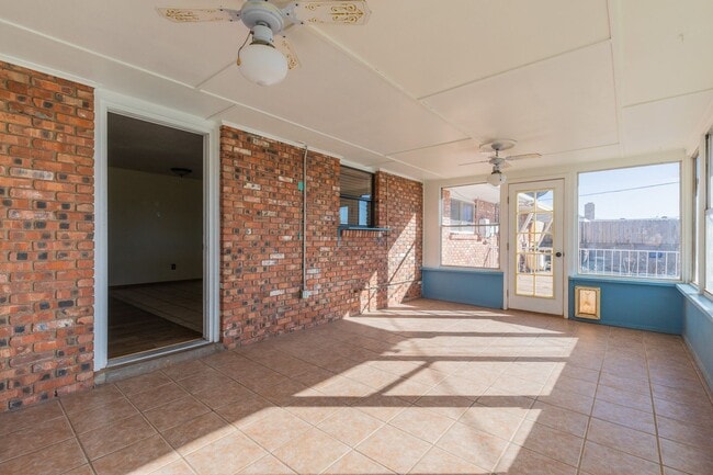 Building Photo - Spacious 3 Bedroom Home with Solar Panels and a Pool