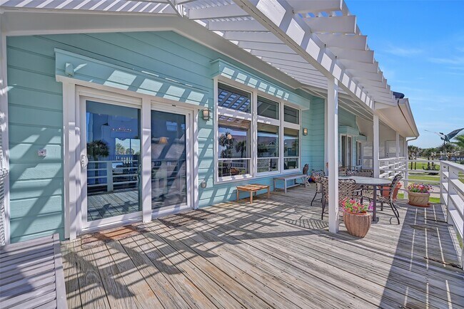 Building Photo - 18418 E De Vaca Ln