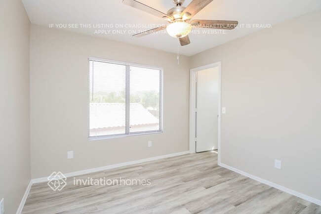 Building Photo - 696 N Coral Key Ave