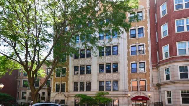 Primary Photo - 5646 N Kenmore Ave