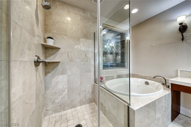 Building Photo - 20 Via Mantova