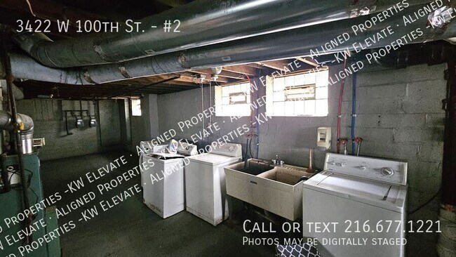 Building Photo - 3422 W 100th St
