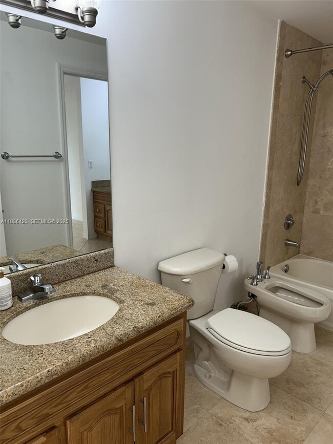 Building Photo - 3590 Coral Wy