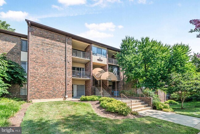 Primary Photo - 7712 Hanover Pkwy