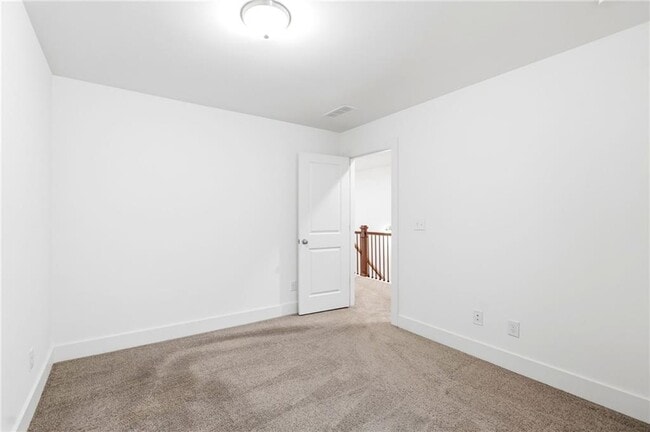 Building Photo - 6456 Scudders Dr