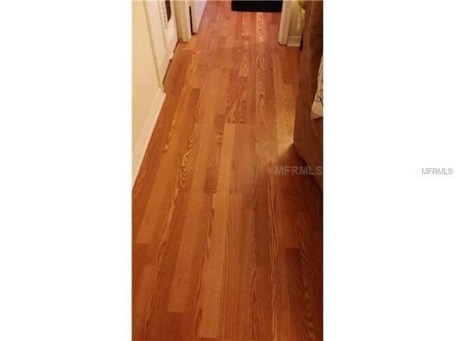 Building Photo - 8939 Latrec Ave