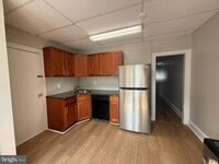 Building Photo - 12 E Glenside Ave