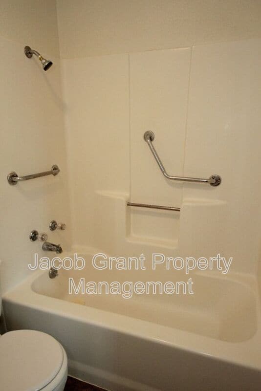 Building Photo - 965 Berryman Rd