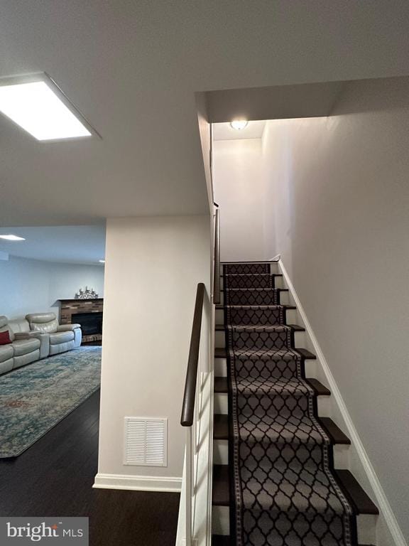 Building Photo - 10603 Brice Ct