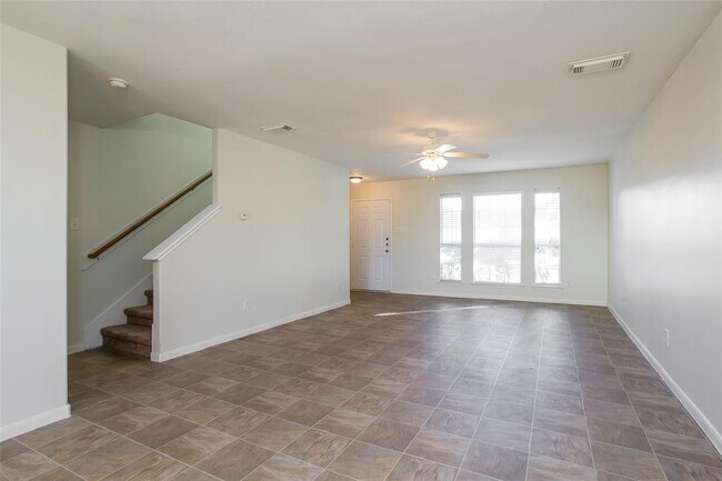 Building Photo - 12203 Scarlet River Dr