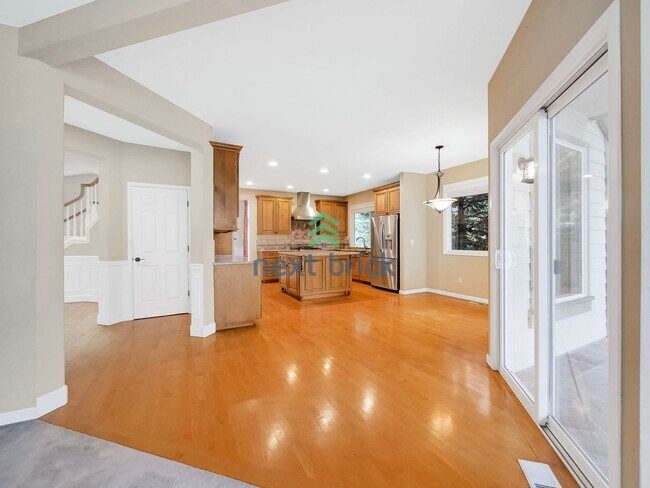 Building Photo - 4 Bed 2.5 Bath Single Family for Rent!