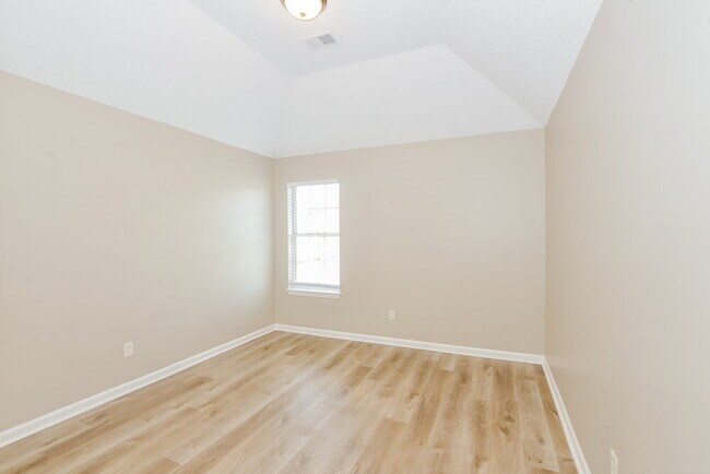 Building Photo - 9018 Billy Pat Dr