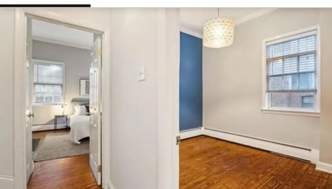 Building Photo - 1238 Waverly St