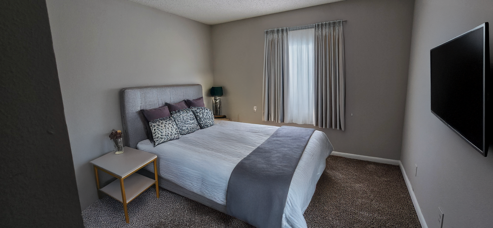 Interior Photo - Dominion House