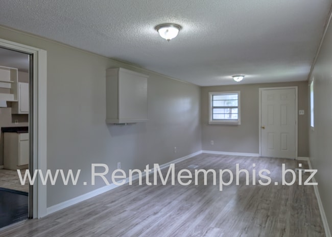 Building Photo - 3560 Ramill Rd