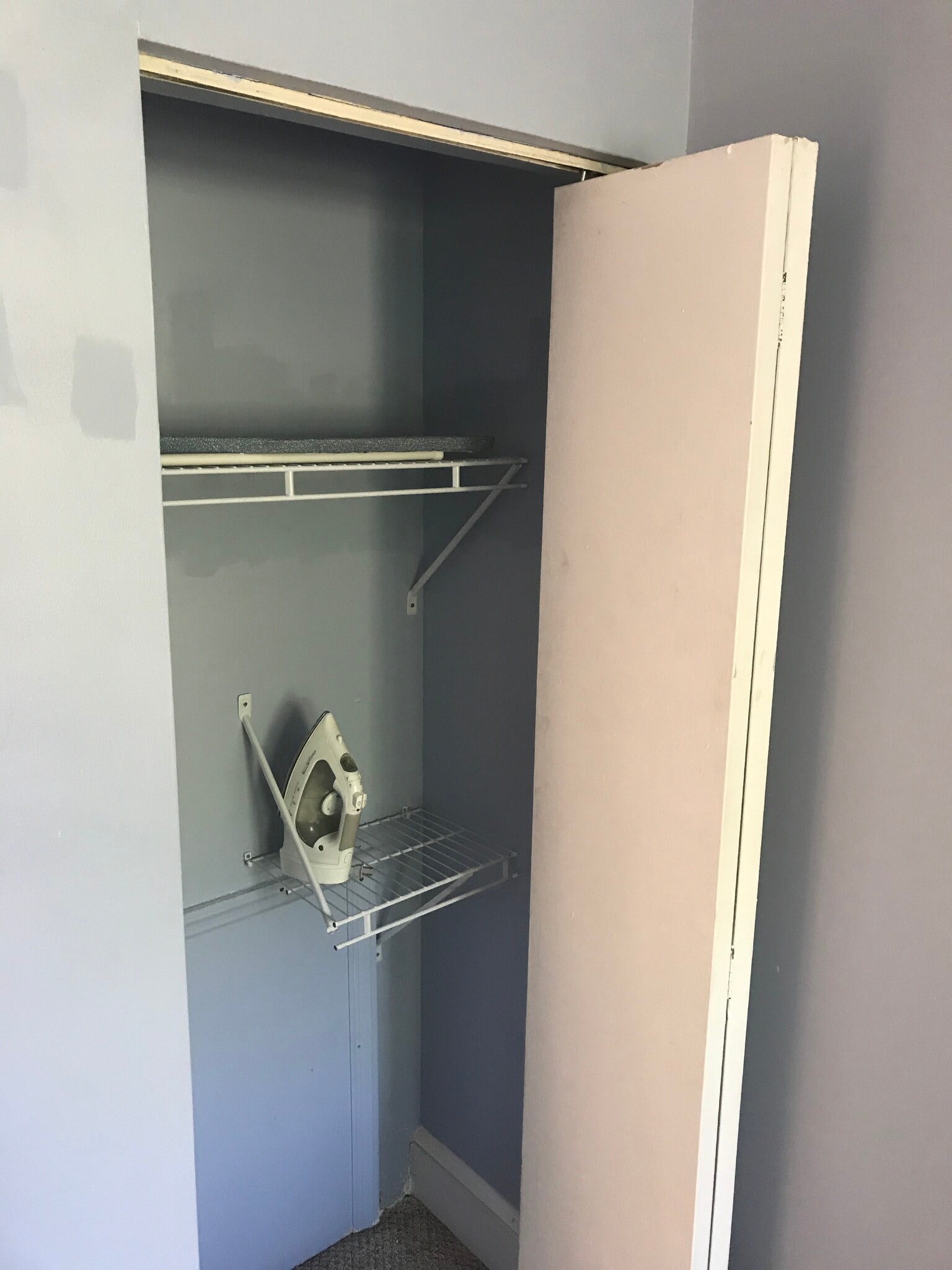 Guest bedroom- closet - 3719 12th St NE