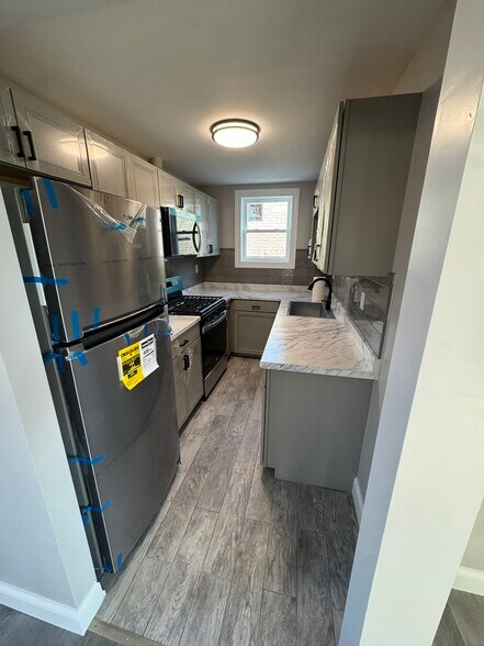 Building Photo - 314 Dartmouth St