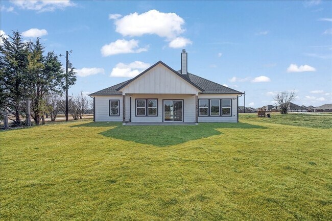 Building Photo - 2355 Co Rd 376