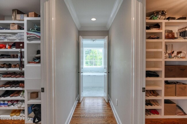 Building Photo - 12 Westwind Rd