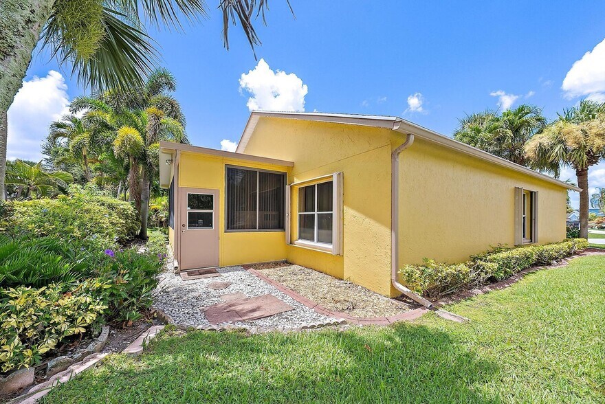 Building Photo - 119 Hammocks Dr