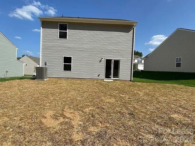 Building Photo - 6217 Ahoskie Dr