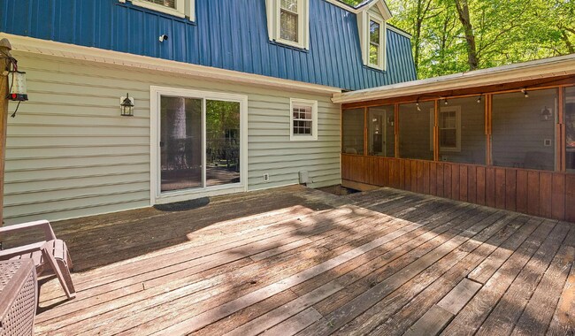 Building Photo - 3312 Shannon Cir