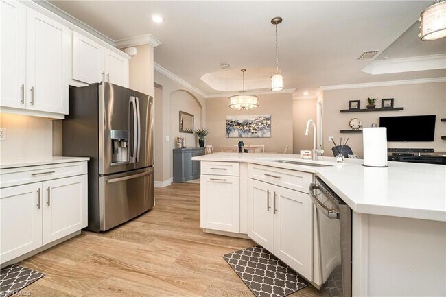 Building Photo - 15278 Blue Bay Cir