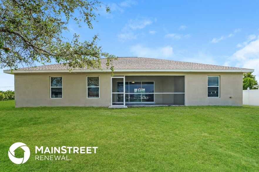 Building Photo - 1012 NW 15th Ave