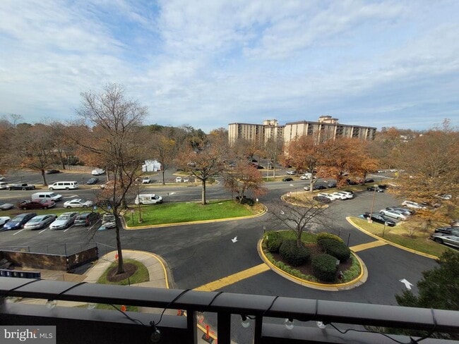 Building Photo - 3101 S Manchester St