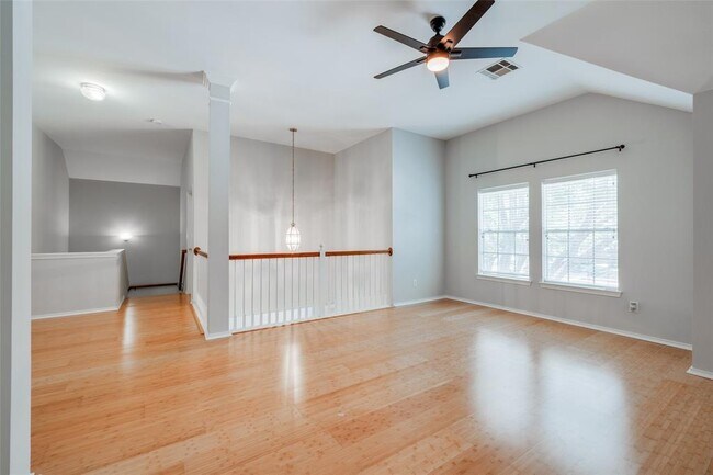 Building Photo - 12414 N Shadow Cove Dr