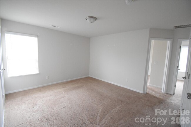 Building Photo - 9709 Weikert Rd