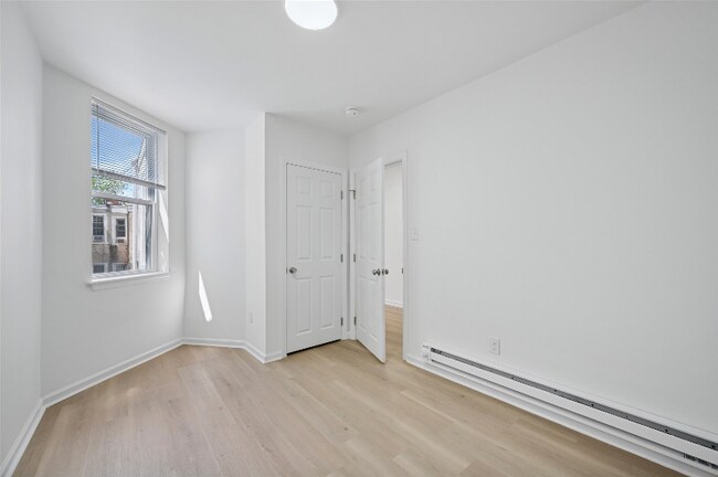 Building Photo - 6339 Reedland St