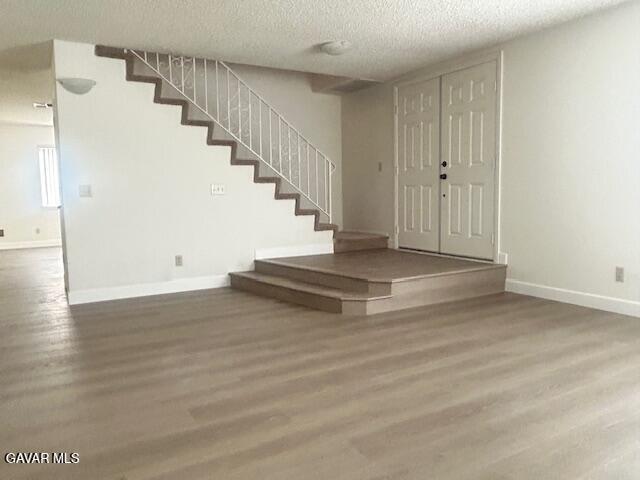 Building Photo - 431 Fantasy St