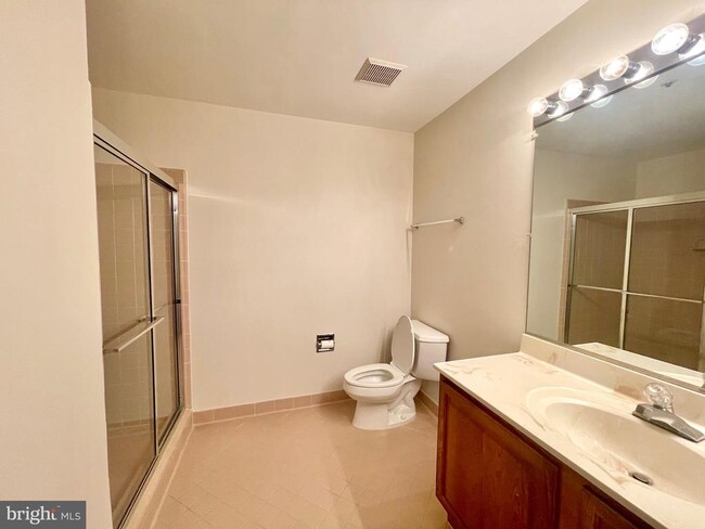 Building Photo - 11803 Bishops Content Rd