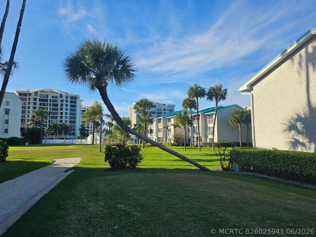 Building Photo - 2400 S Ocean Dr