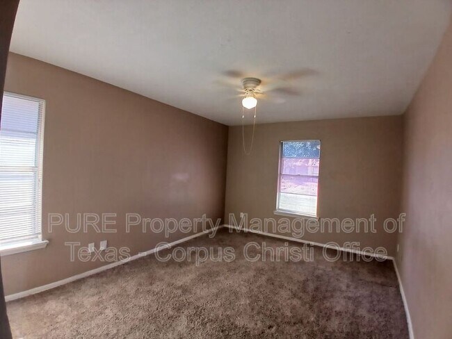 Building Photo - 2006 Melisa Ln