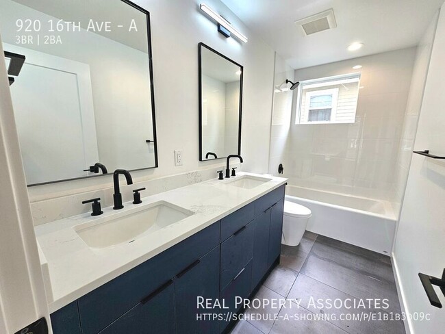 Building Photo - 920 16th Ave