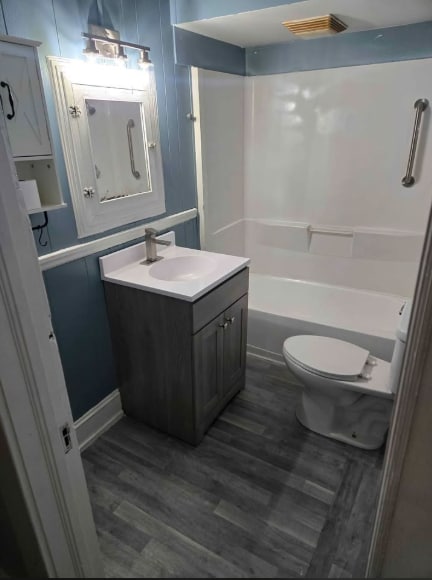 Building Photo - 3271 W 88th St