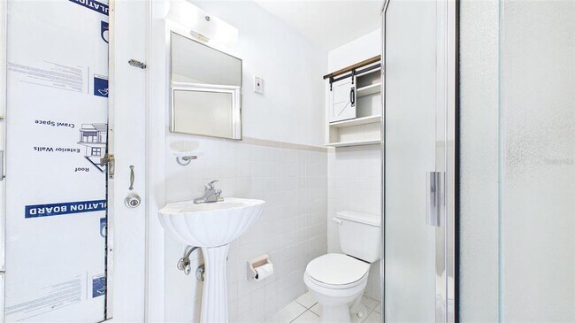 Building Photo - 101 N Mercury Ave